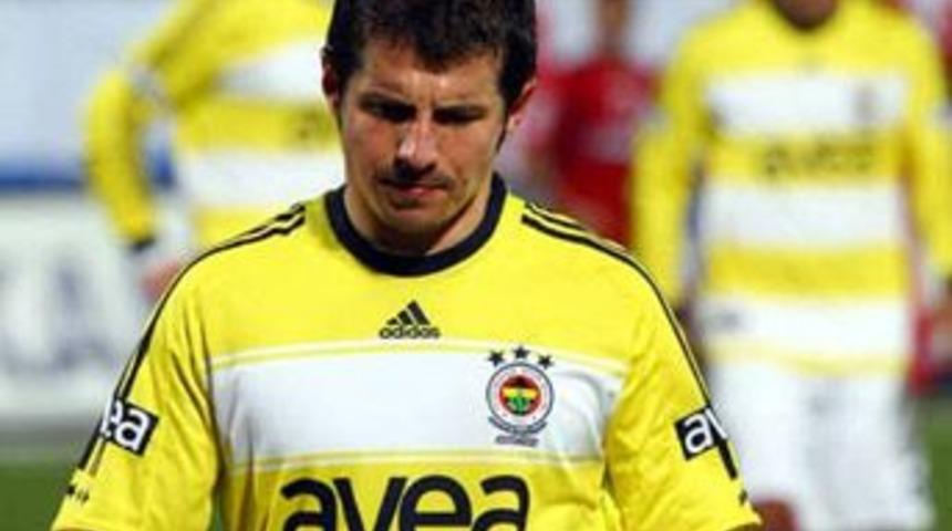 Biri Emre'ye 'dur' desin!