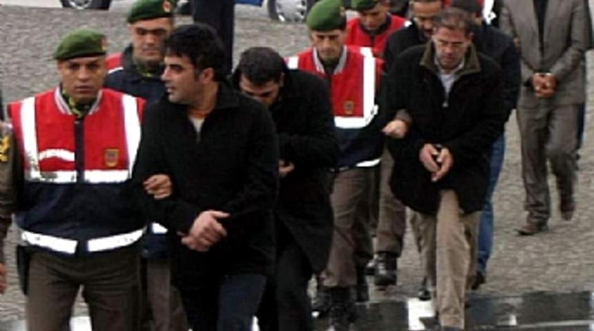 İşadamının t&uuml;m mallarına el koydular