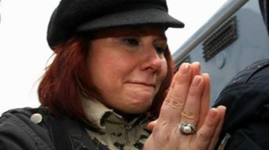 G&ouml;rme engellilere Deniz Seki desteği