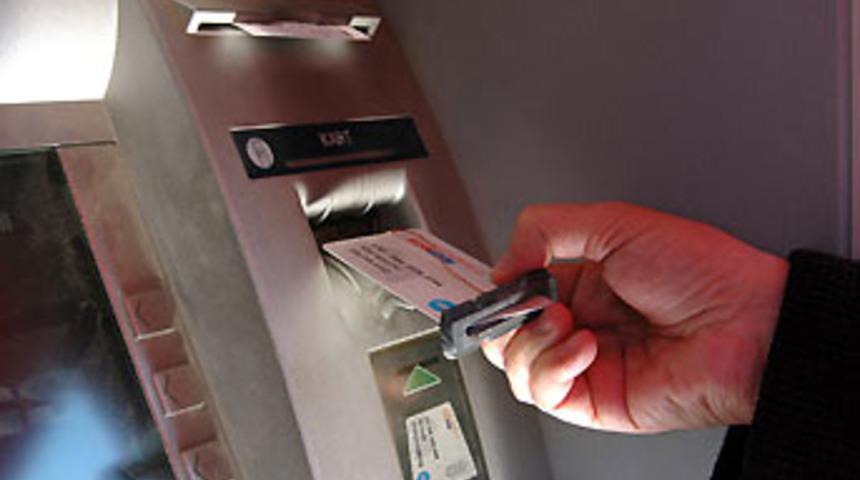 Oksijen kaynağıyla ATM'den 120 bin YTL &ccedil;aldılar