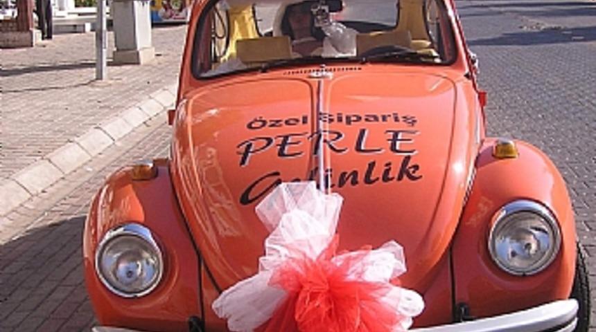 Gelinlik firmasının ilgin&ccedil; reklamı