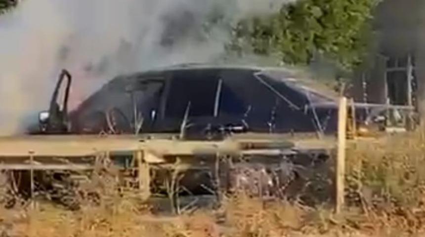 D-100’de otomobil alev aldı