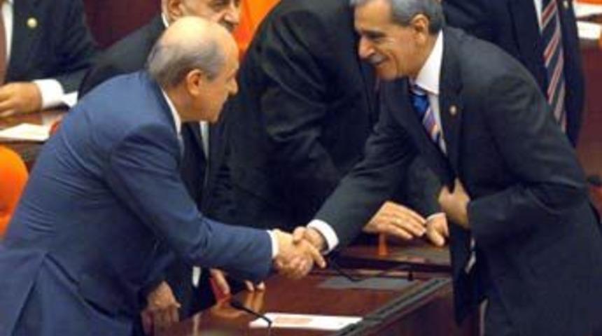 Nevruz MHP ile DTP'yi birleştirdi