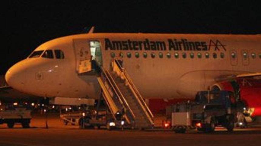 BM u&ccedil;ağı Trabzon'a acil iniş yaptı