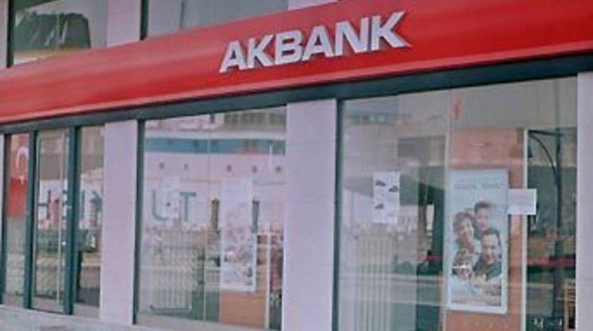Akbank'ta 3 tepe y&ouml;netici istifa etti