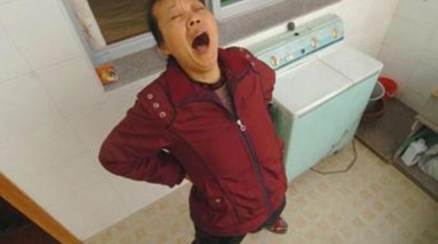 Kurt gibi uluyan kadın