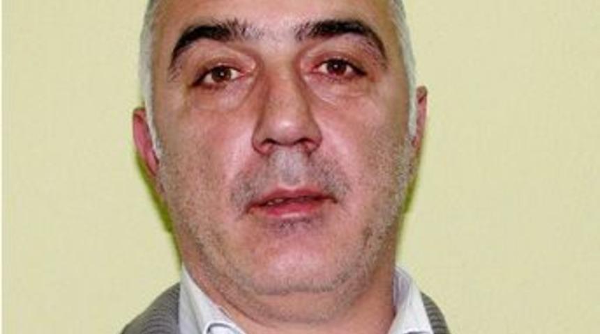 Sahte antren&ouml;r futbolcuları dolandırdı