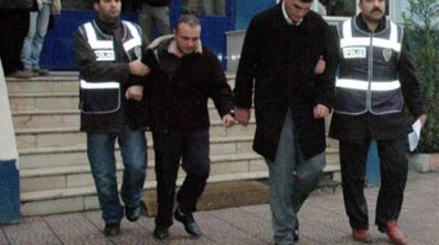 Sahte polisler yakalandı