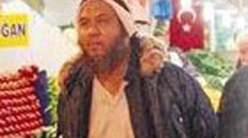 Bu da Malezyalı tebliğcimiz