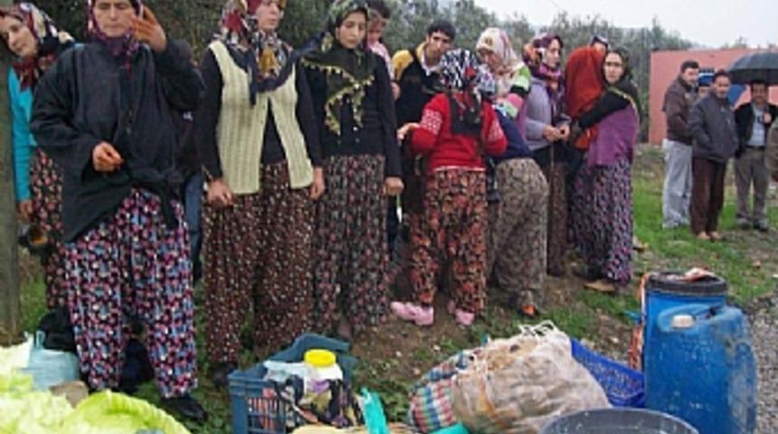 İş&ccedil;i taşıyan minib&uuml;s takla attı