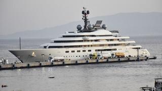 Tankerler sıraya girdi! Dünyanın en büyük motor yatlarından Blue, Bodrum'da yakıt ikmali yaptı