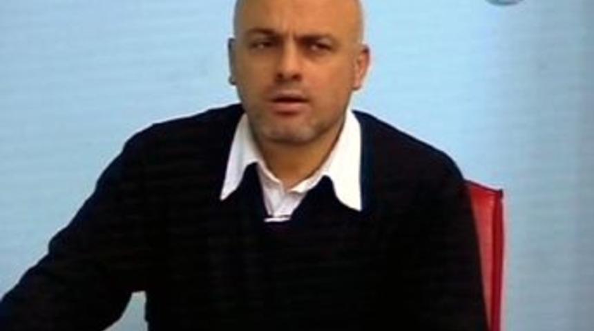 Canlı yayında istifa etti