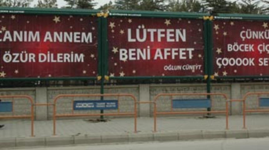 Evlattan annesine 'bilboard'lu &ouml;z&uuml;r