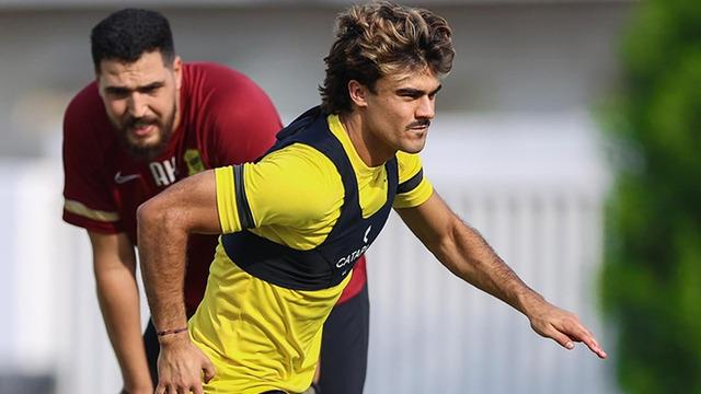 Suudi Arabistan macerası kısa sürdü! Taraftarlar takımdan gönderilmesini istiyor