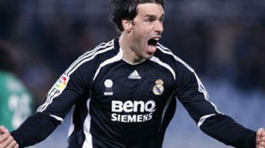 G.Saray'a m&uuml;thiş iddia!