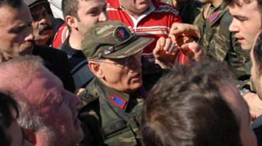 Kilit isim g&ouml;revden alındı