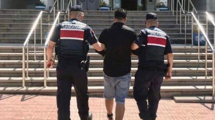 Hakkında 21 yıl hapis cezası bulunan şahıs yol kontrolünde yakalandı