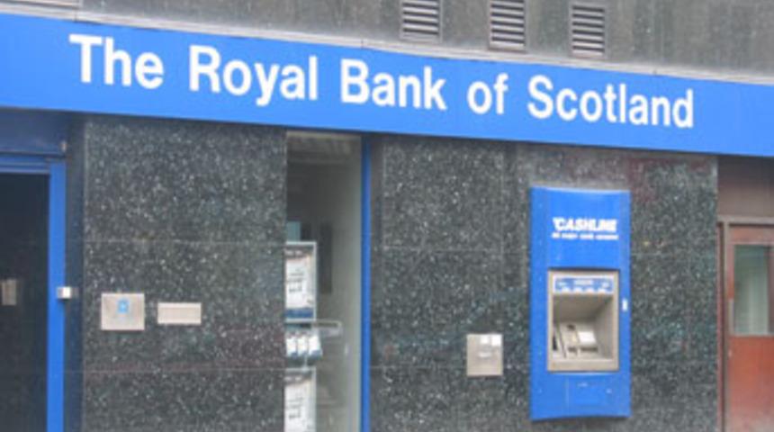 İngiltere 4 b&uuml;y&uuml;k bankayı kurtarıyor