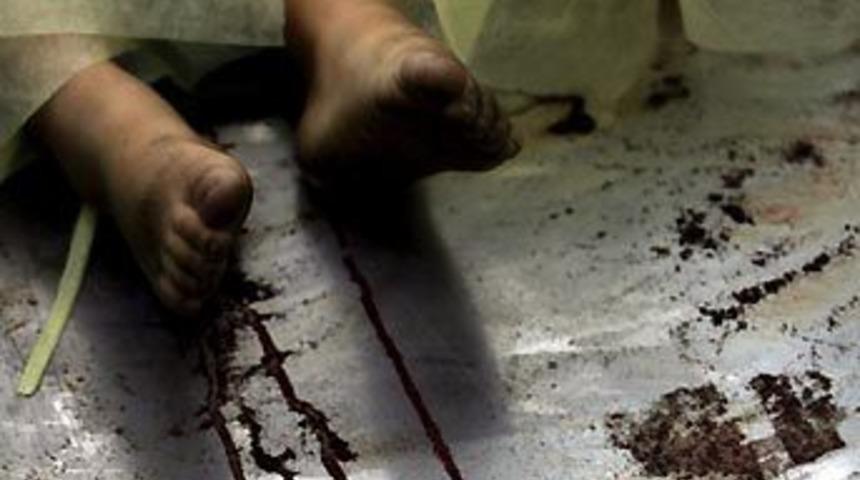 ''İsrail saldırılarında en az 800 kişi &ouml;ld&uuml;''