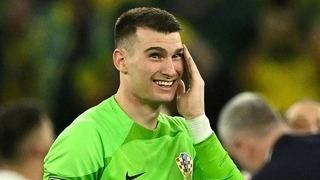 Fenerbahçe'nin yeni transferi Dominik Livakovic kimdir, nereli ve kaç yaşında? Dominik Livakovic hangi mevkide oynuyor? İstanbul'a geldi!