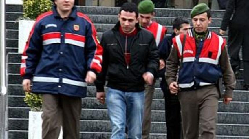 Pitbull &ccedil;etesine 19 g&ouml;zaltı