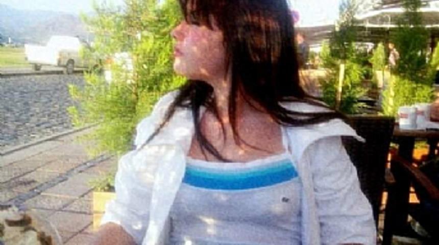 Liseli gen&ccedil; kızın sır intiharı