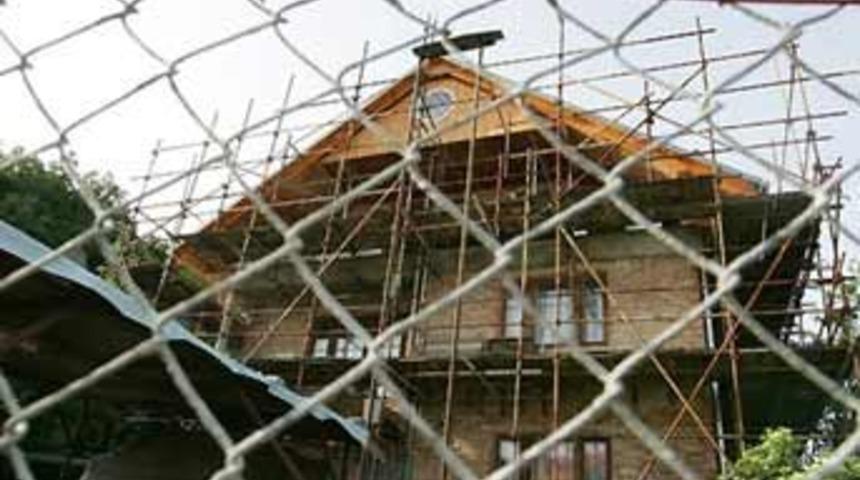 20 yıl boyunca seks k&ouml;lesi yaptı