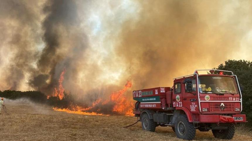 AFAD'dan Çanakkale'deki yangına ilişkin açıklama! '1428 kişi tedbir amacıyla tahliye edildi'