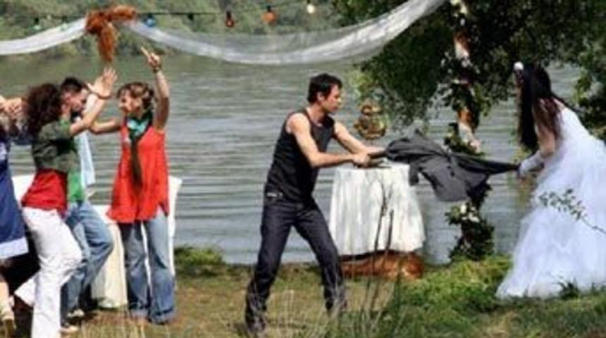 Mavi Jeans’in yeni reklam filmini Emir Kusturica &ccedil;ekti.