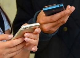 VERGİSİZ TELEFON FİYATLARI 2023: Öğrenciye vergisiz telefon şartları neler, hangi markalar için ÖTV ve KDV'siz indirim planlanıyor?