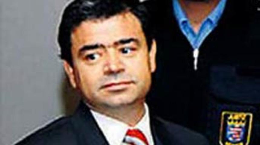 CHP'den Mehmet G&uuml;rhan'ın "biat" belgesi