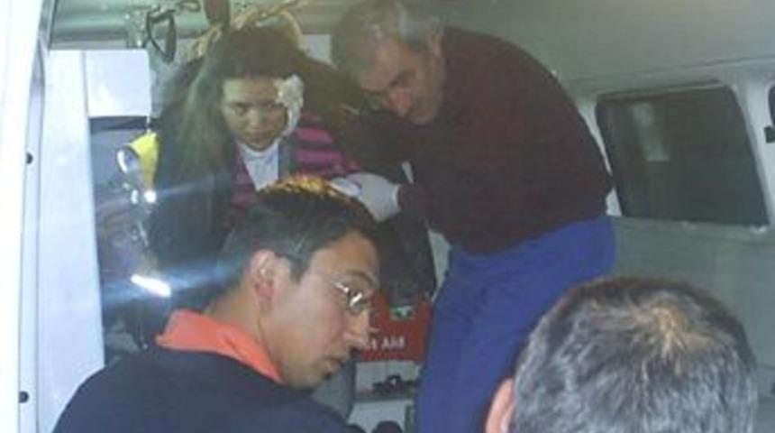 &Ccedil;orum'da korkun&ccedil; kaza: 4 &ouml;l&uuml;