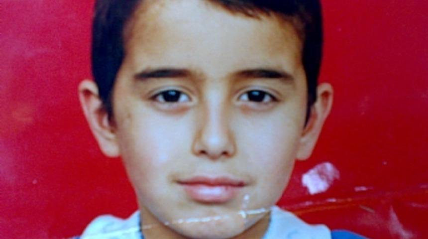 16 yaşındaki Emrah'dan haber alınamıyor