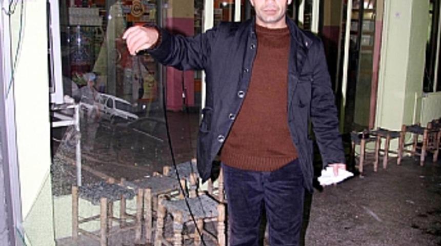 DTP se&ccedil;im b&uuml;rosuna saldırı