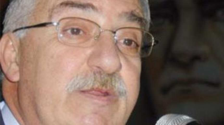 Akyıldız: ''S&ouml;zde&nbsp;aydınları endişe ile izliyoruz''