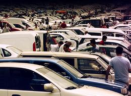 Bu yöntemle yılda 150 araç satıyorlar! İkinci el araç satışında 'vekalet' oyunu: "Kâr edeceğim diye her şeyin fiyatını arttırıyor"