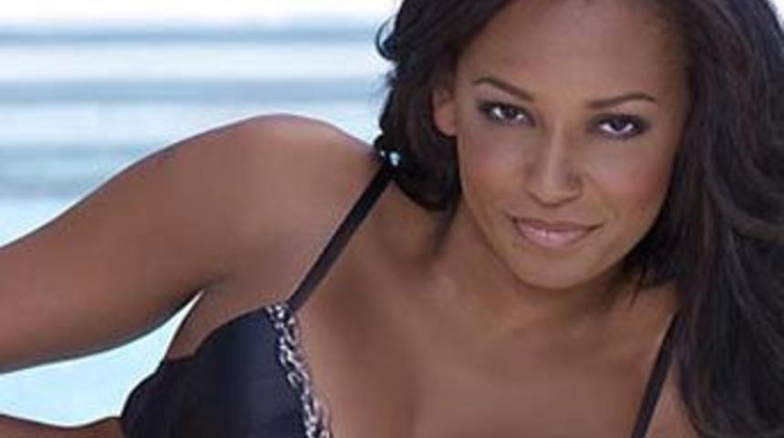 Artık şarkıları değil i&ccedil; &ccedil;amaşırları &ouml;n planda!