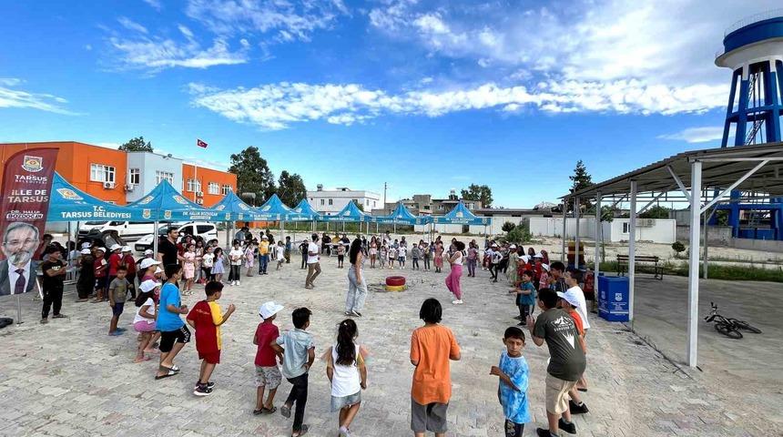 Tarsus’ta 11 köyde bin 500 çocuğa ulaşıldı