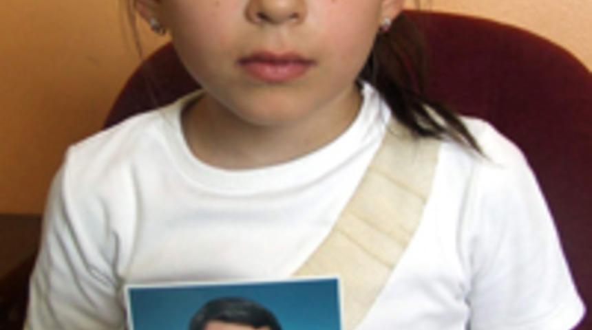 Fatma, Fransız annesinden işkence g&ouml;r&uuml;yor