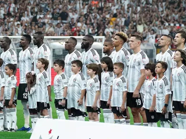 Dinamo Kiev maçında sakatlanarak oyundan çıkmıştı! Beşiktaş'a Masuaku'dan kötü haber geldi