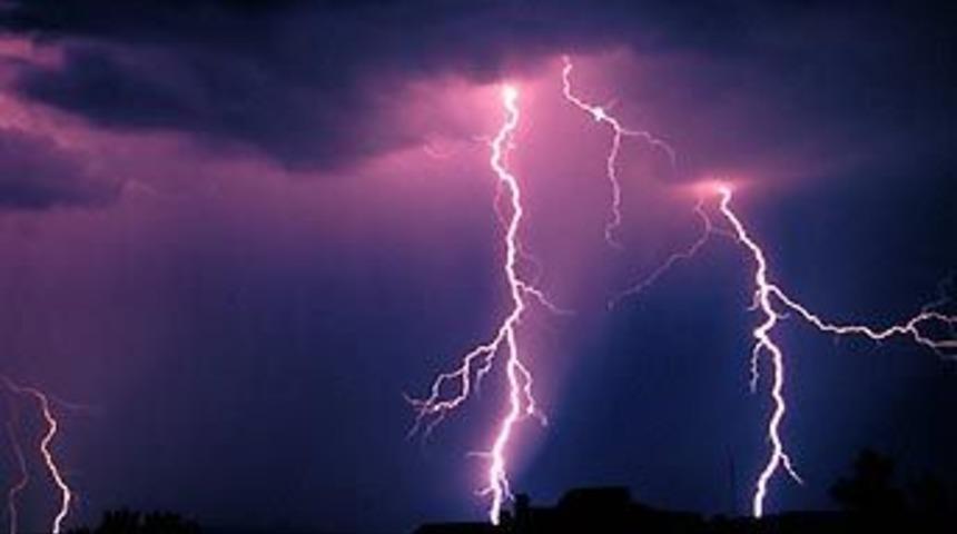 Şırnak'ta yıldırım d&uuml;şt&uuml;: 1 er şehit