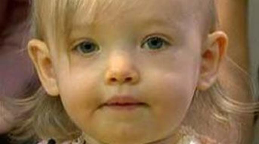 13 aylıkken okumaya başladı