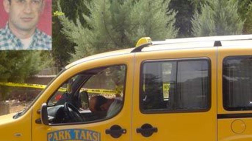 Taksi şof&ouml;r&uuml;ne mezarlıkta infaz