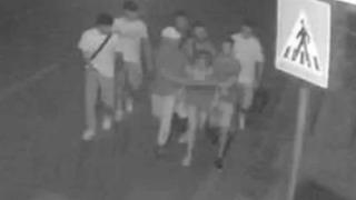 İtalya’da infial yaratan skandal! 7 erkek 19 yaşındaki kıza tecavüz ederek o anları kaydetti... Kimyasal hadım tartışmaları başladı