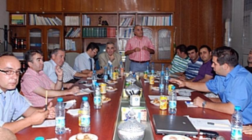 SD&Uuml;, Rus Lideri Putin'i konferansa davet edecek