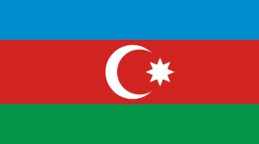 Azerbaycan'da yarın referanduma gidiyor