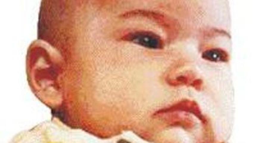 4 aylıkken &ouml;ld&uuml; 21 yıl sonra g&ouml;m&uuml;l&uuml;yor!