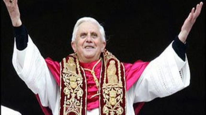 Papa &Uuml;rd&uuml;n'de cami ziyaret edecek