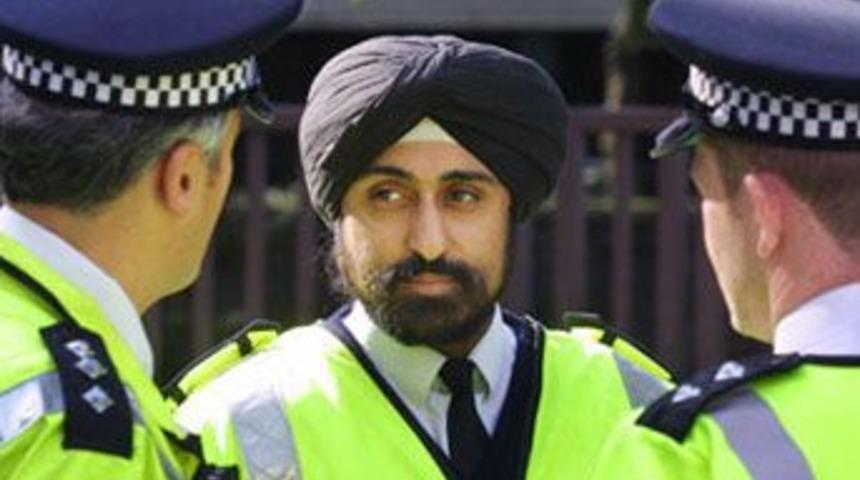 Polis memurları t&uuml;rban istiyor!