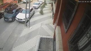 Güpegündüz pes dedirten otomobil hırsızlığı! Utanmadan bir de küfür ettiler: Araç sahibi evden taşınmayı düşünüyor